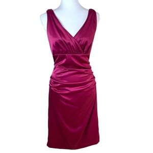 Suzi Chin Size 4 Ruched V-Neck Satin Cocktail Dress Red Sleeveless Stretch